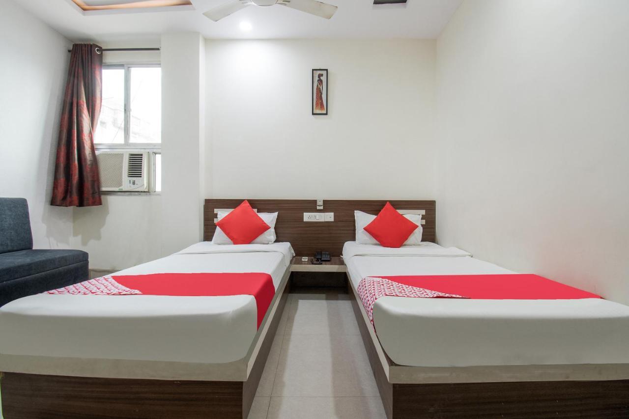 Oyo 44287 Hotel Aarav Plaza Muzaffarpur Exterior foto